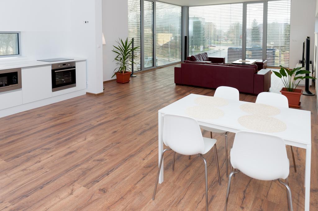 Villa Ladoven Luxusny Apartman 124M2 마틴 외부 사진